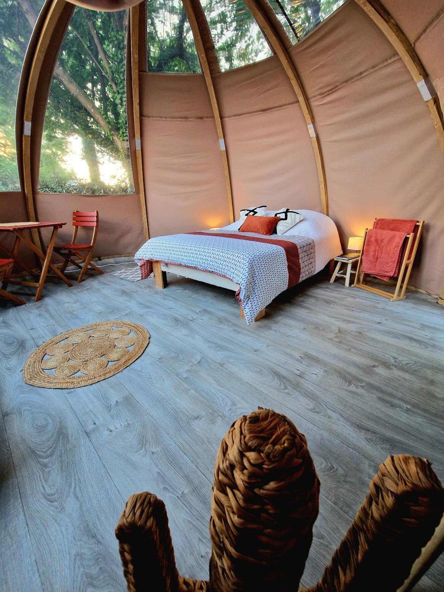 Les Nuits De Cassiopee Bed & Breakfast Sorde-lʼAbbaye Rom bilde