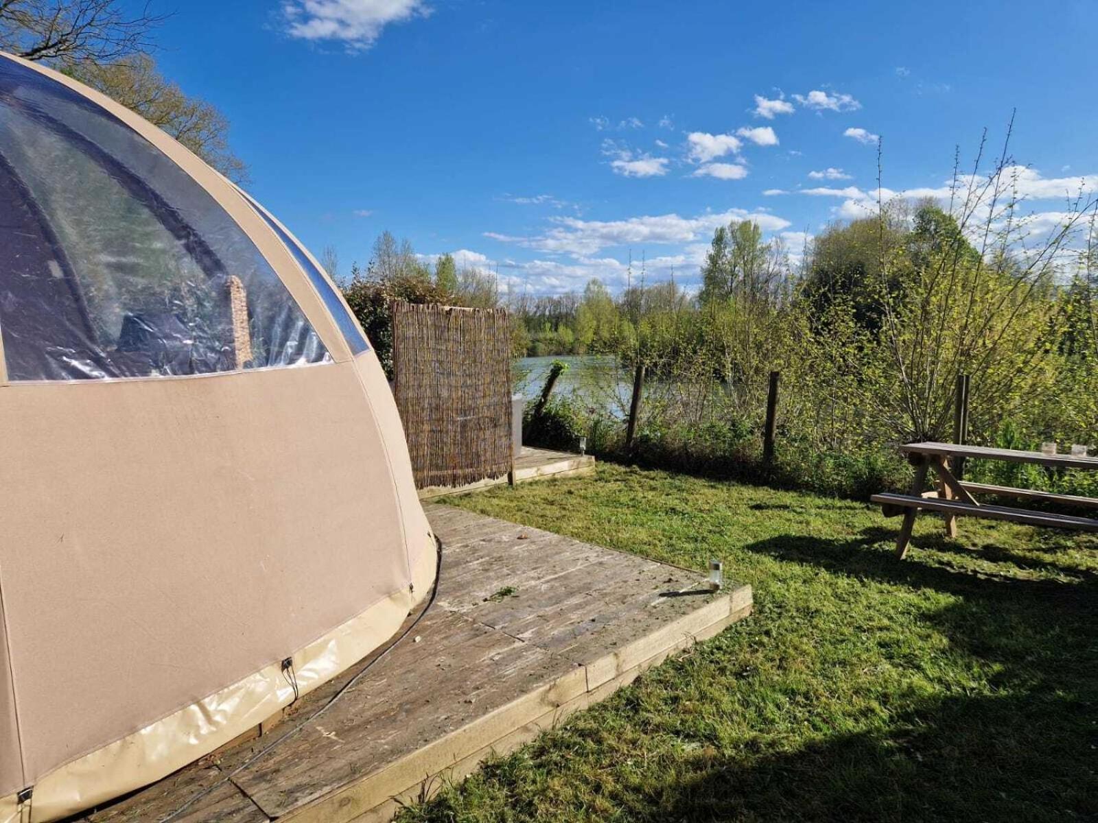 Les Nuits De Cassiopee Bed & Breakfast Sorde-lʼAbbaye Rom bilde