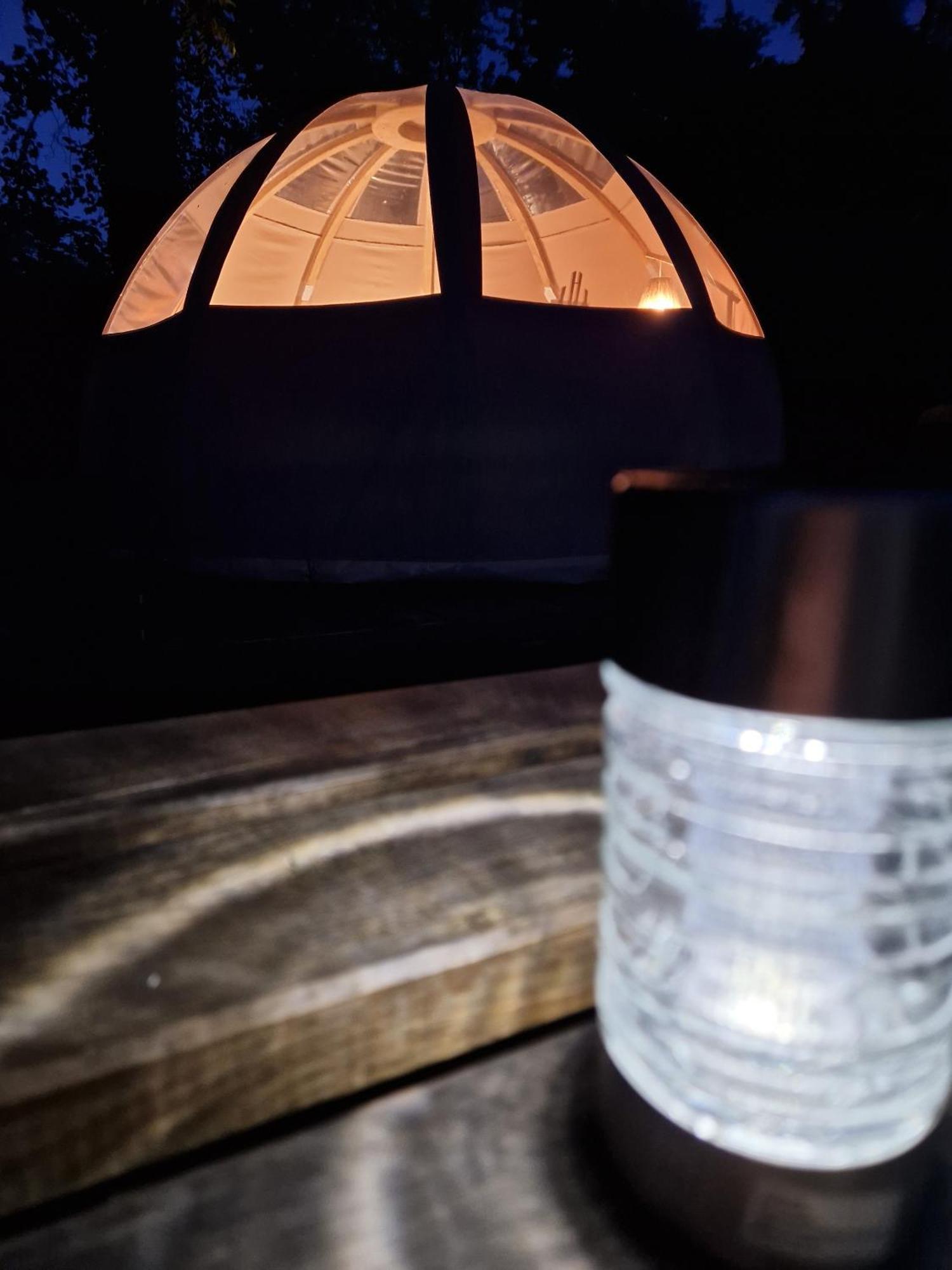 Les Nuits De Cassiopee Bed & Breakfast Sorde-lʼAbbaye Rom bilde