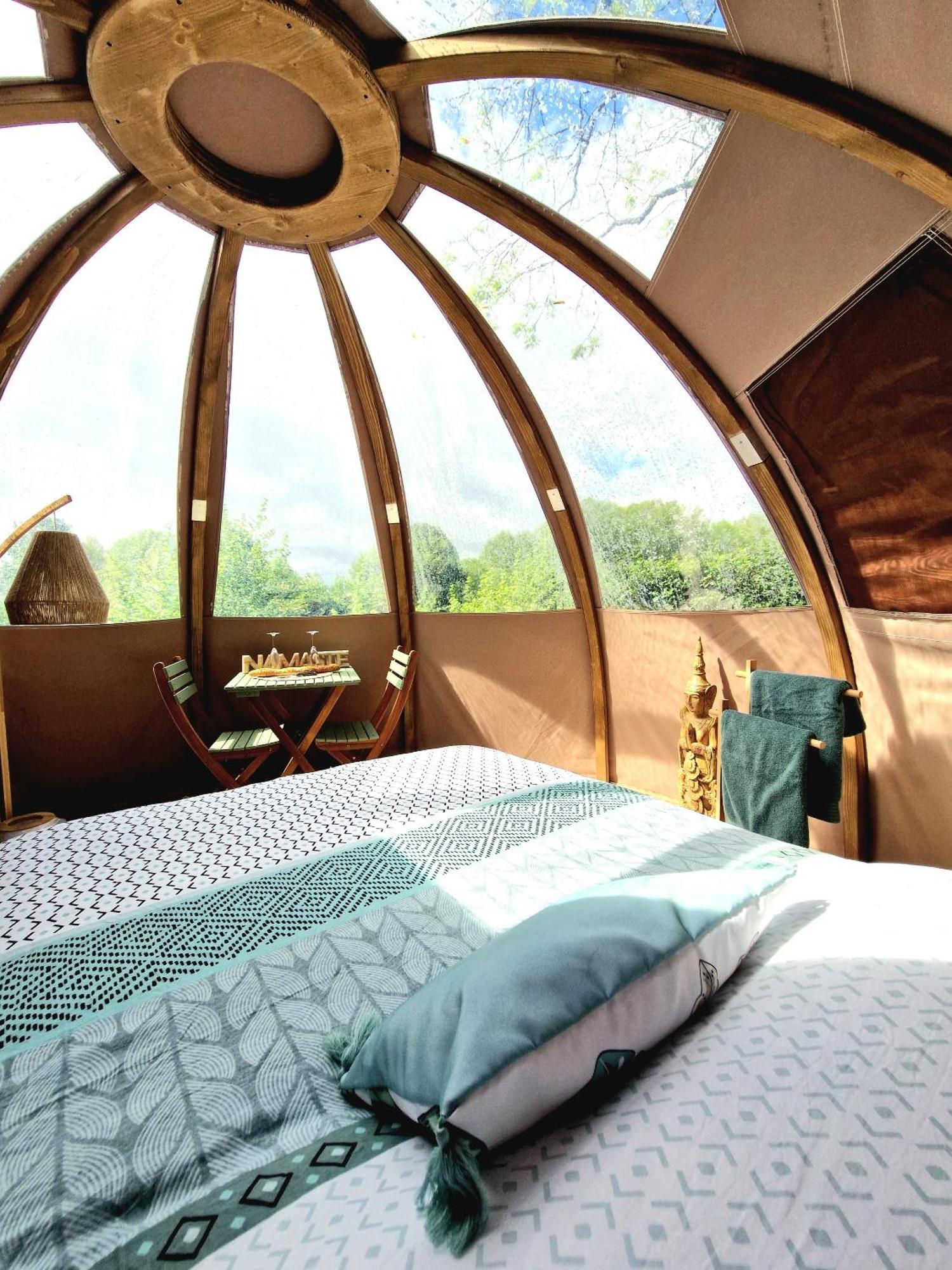 Les Nuits De Cassiopee Bed & Breakfast Sorde-lʼAbbaye Rom bilde